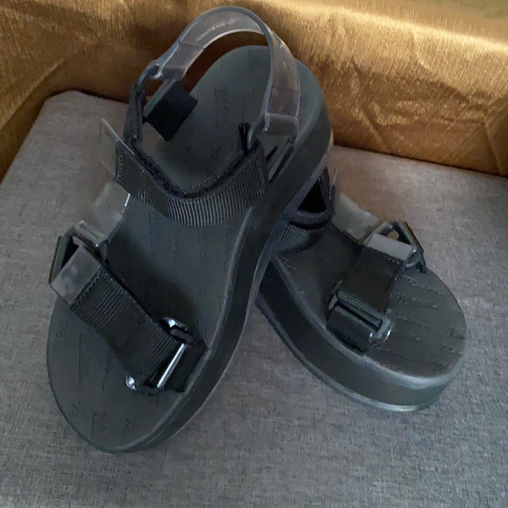 Mellisa/ Rider platform sandals women’s size 6 new with tags